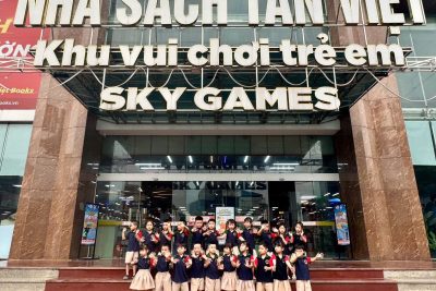 Hoạt động tham quan trải nghiệm tại ” Nhà sách Tân Việt” của các bé khối 4 tuổi..
